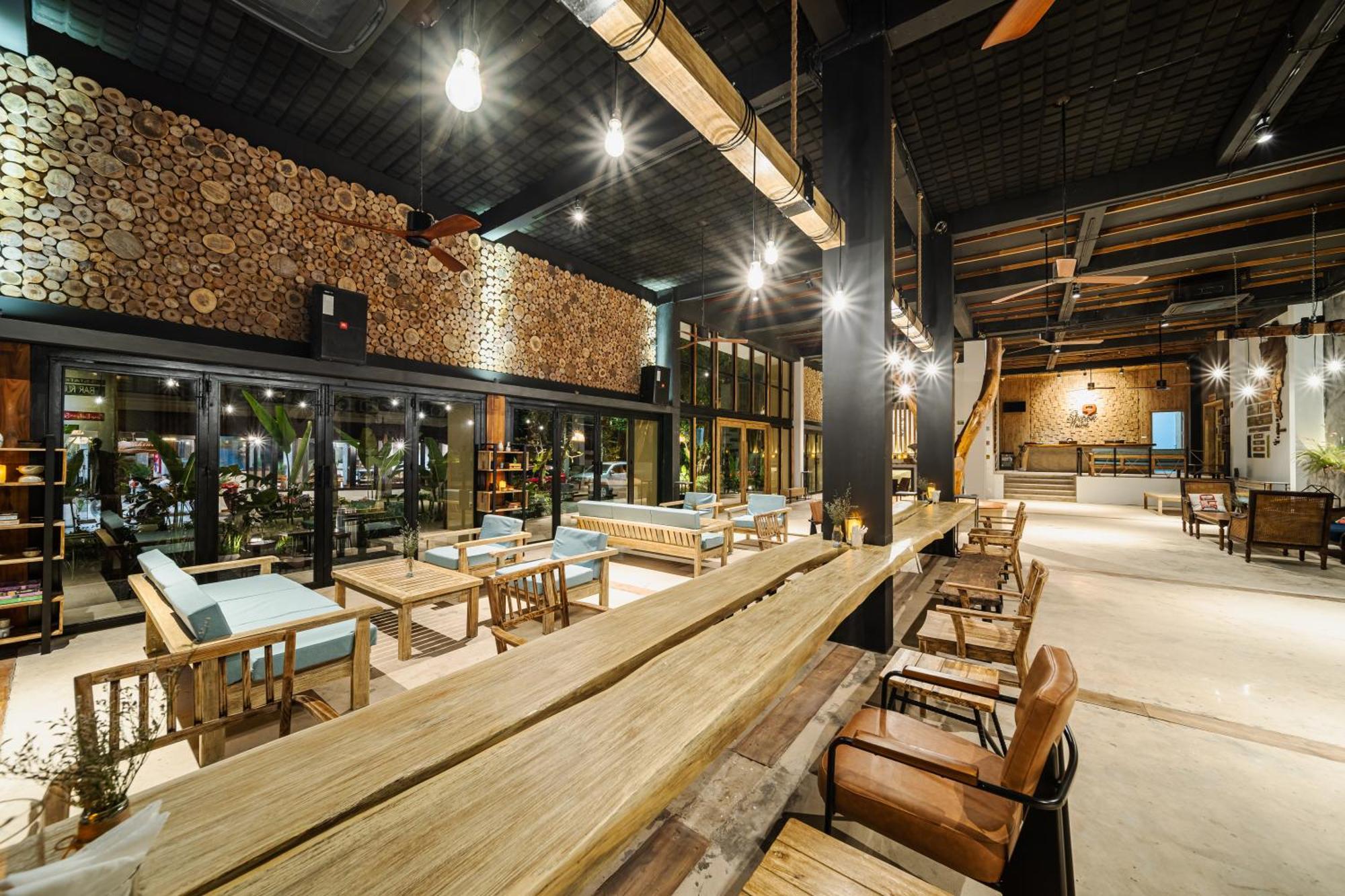 9Station Hostel & Bar Phu Quoc Exterior photo