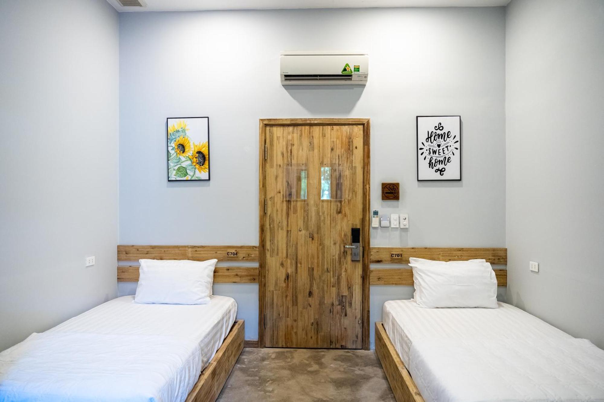 9Station Hostel & Bar Phu Quoc Exterior photo